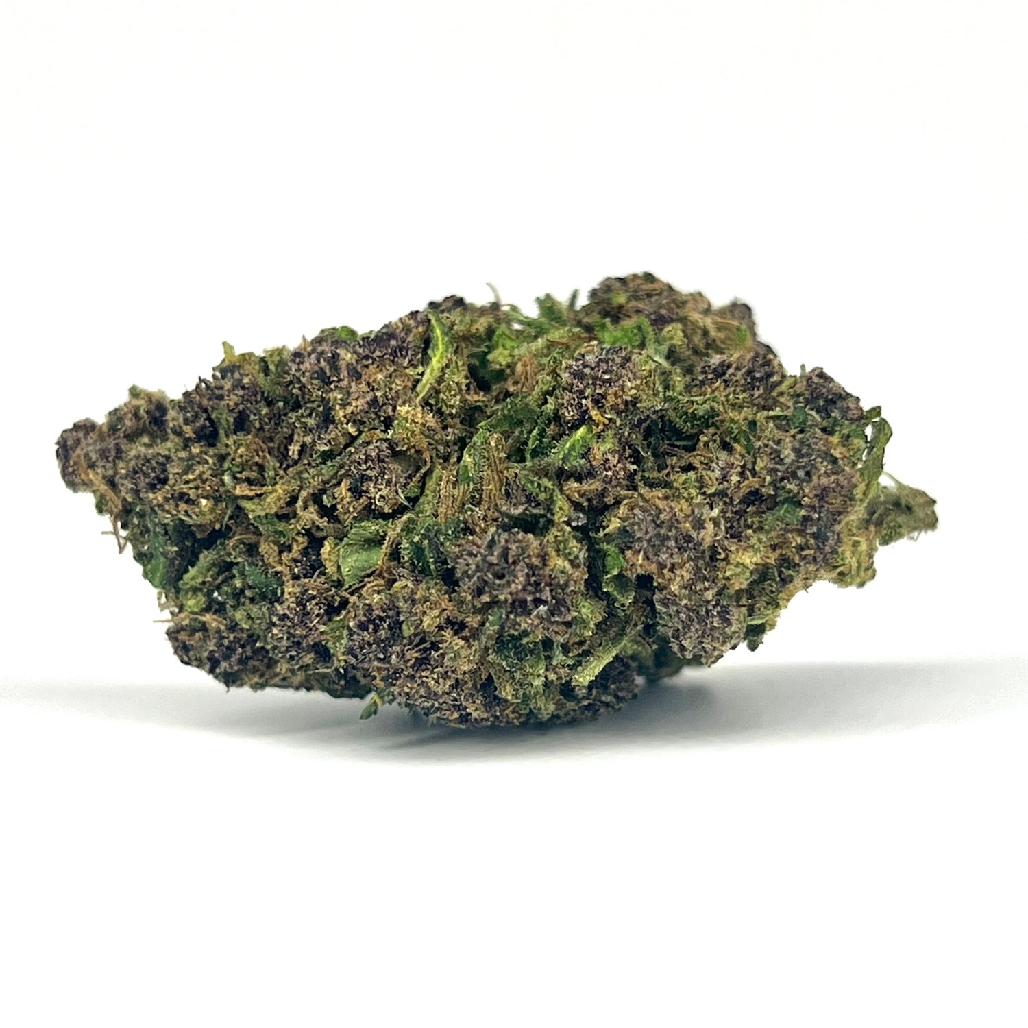 Lime Purple destaca por su perfil aromático fresco y cautivador, en el que se mezclan notas de lima recién exprimida con matices dulces de frutos rojos, todo envuelto en un fondo herbal y terroso que aporta profundidad y complejidad. Una combinación que sorprende por su viveza y carácter.